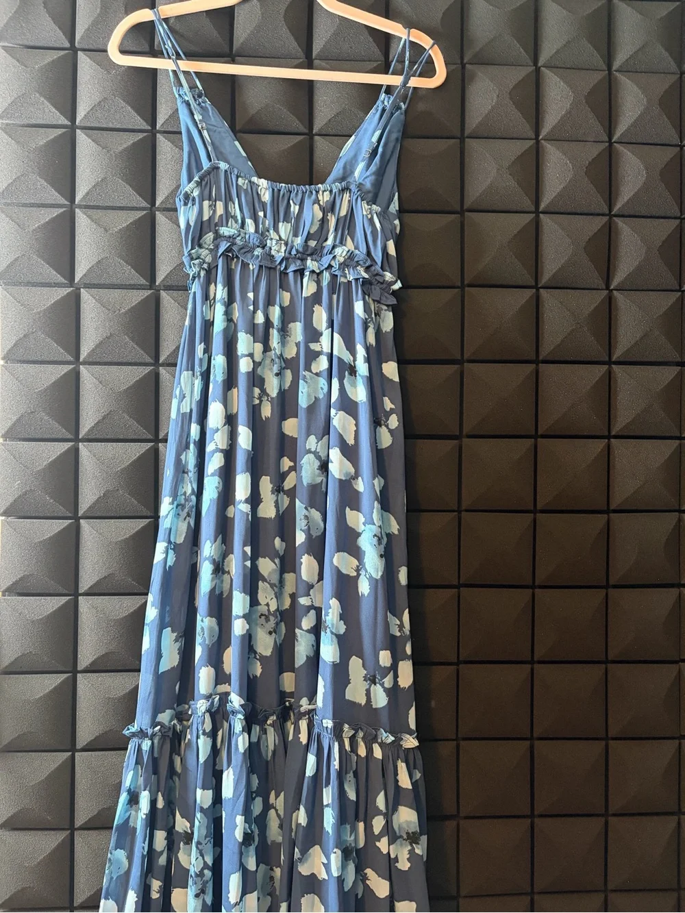Abercrombie & Fitch Blue Floral V-Neck Maxi Dress